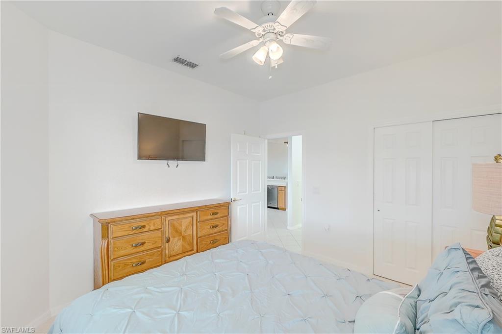 20051 Sanibel View Cir 303 Property Photo 17
