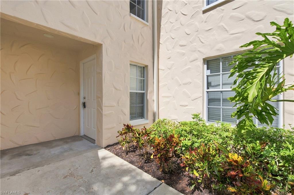 100 Siena Way 1201 Property Photo 2