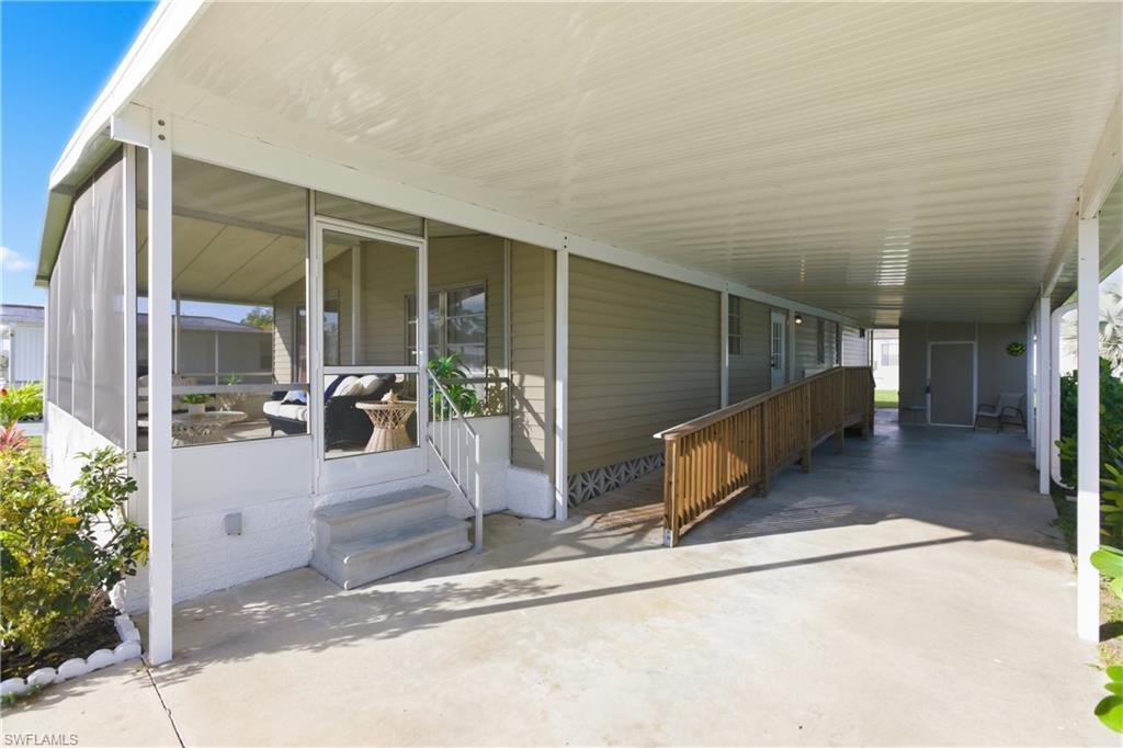 515 Blossom Ct Property Photo 6