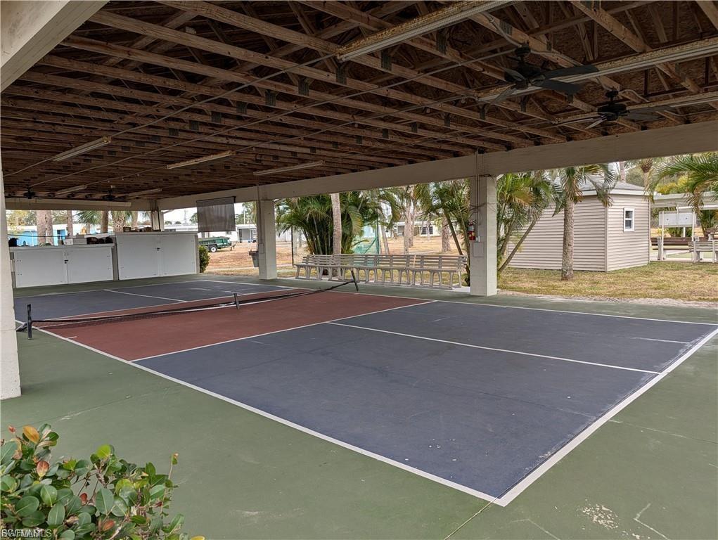 515 Blossom Ct Property Photo 46