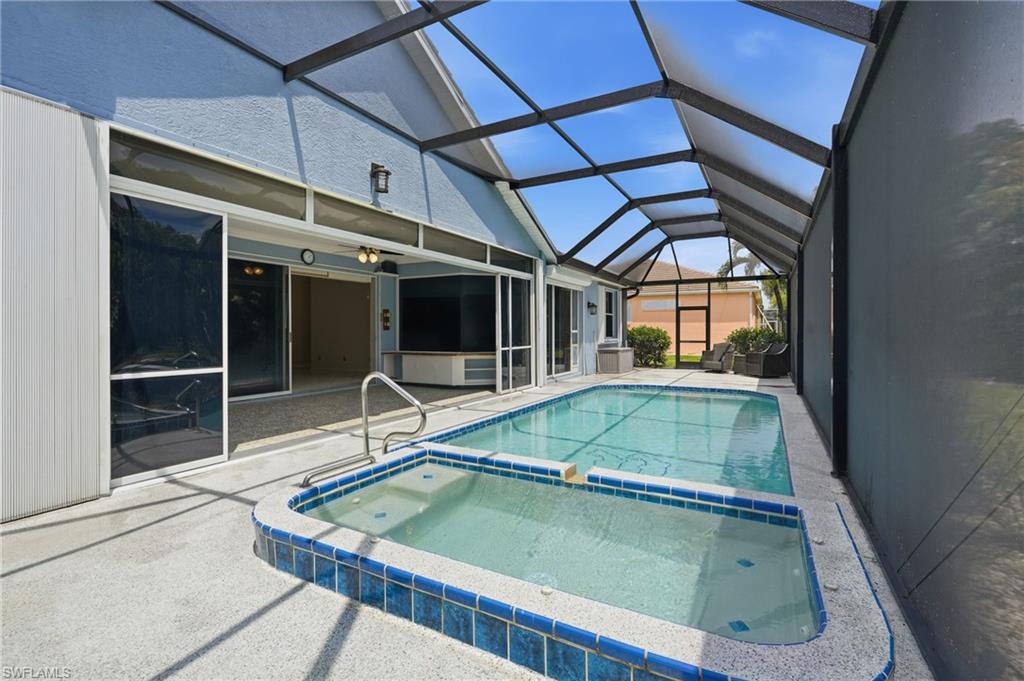 26211 Feathersound Dr Property Photo 3