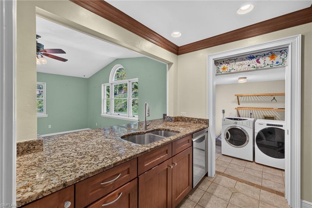1460 Manuels Dr Property Photo 14