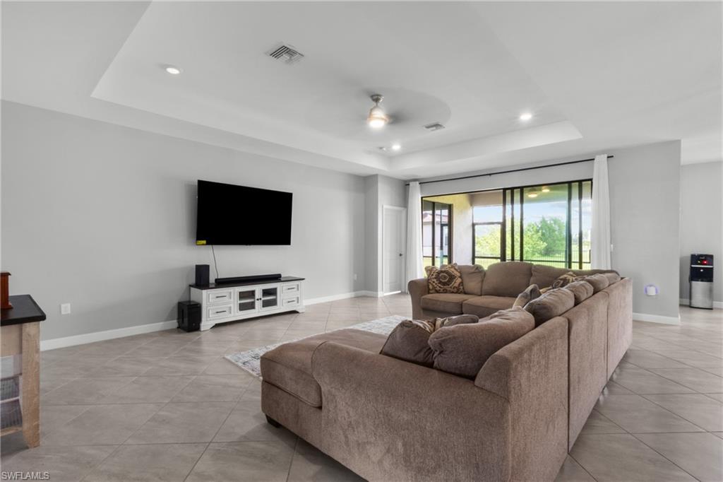 11387 Canopy Loop Property Photo 3