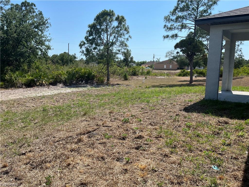 2617 41st St W Property Photo 17