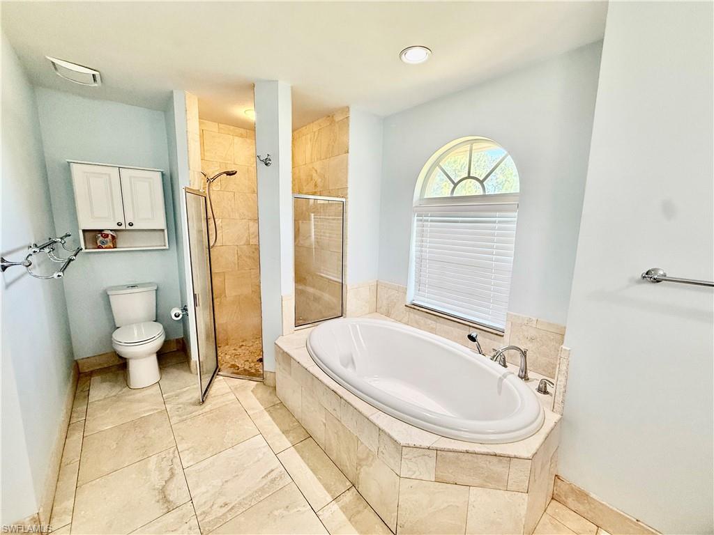 711 Sawyer St Property Photo 23