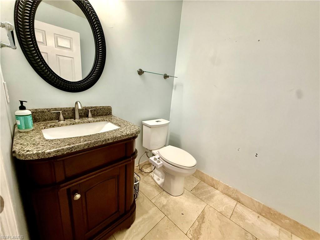 711 Sawyer St Property Photo 30