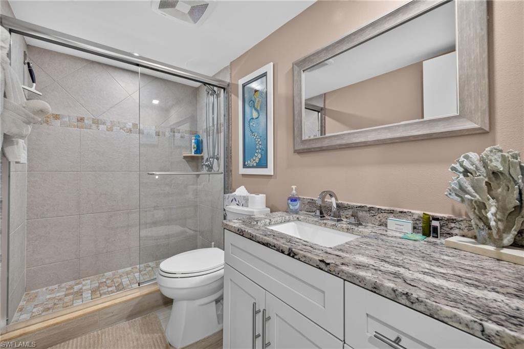 538 Estero Blvd 203 Property Photo 18