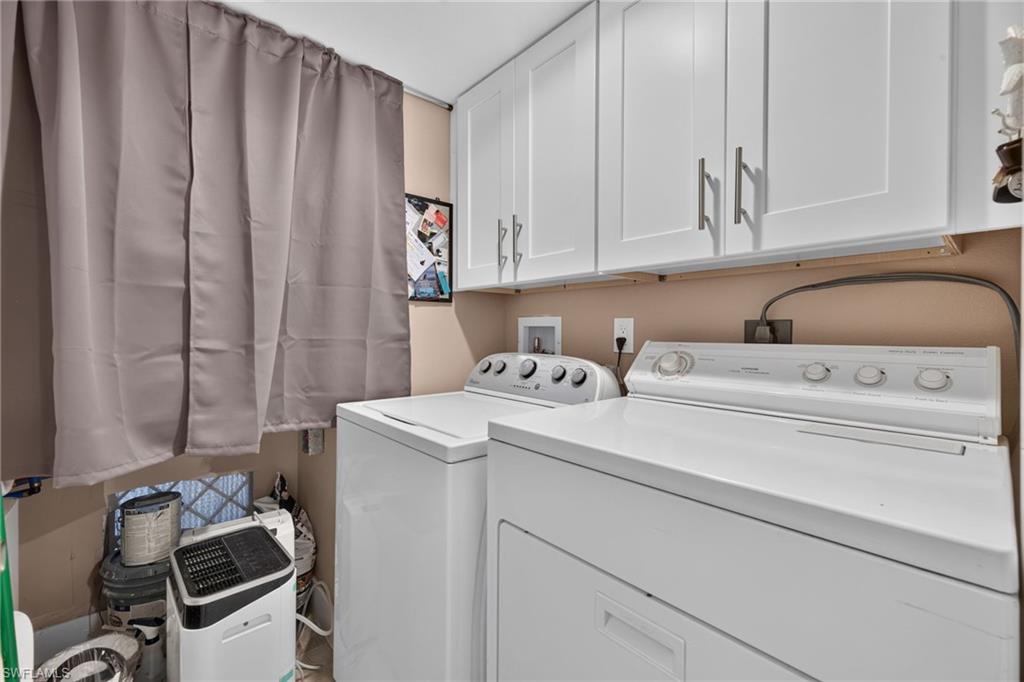 538 Estero Blvd 203 Property Photo 20