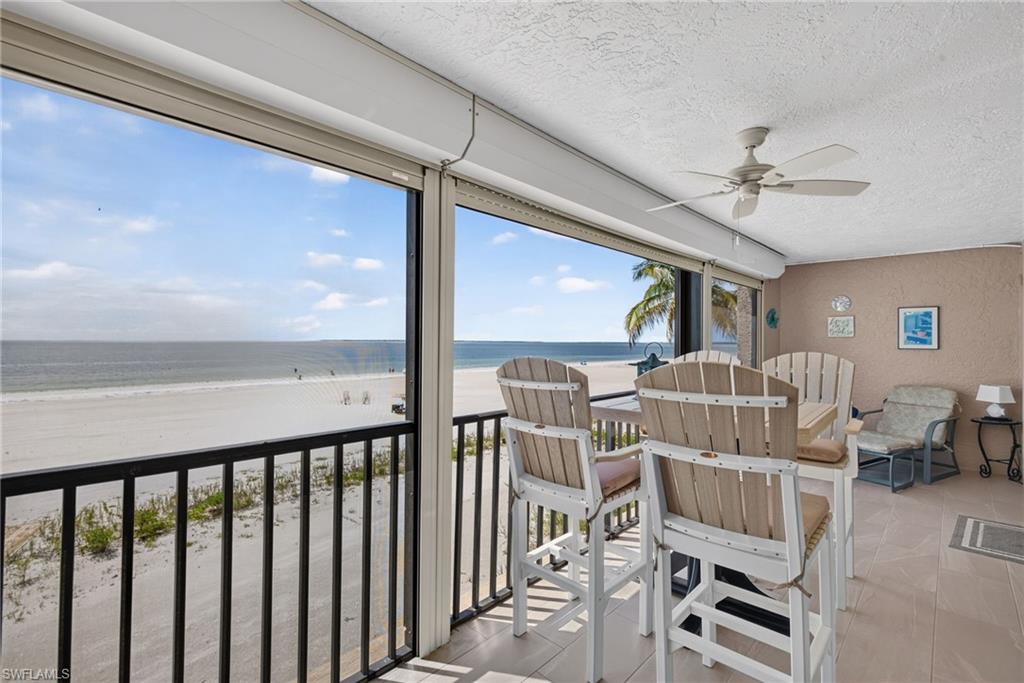 538 Estero Blvd 203 Property Photo 22