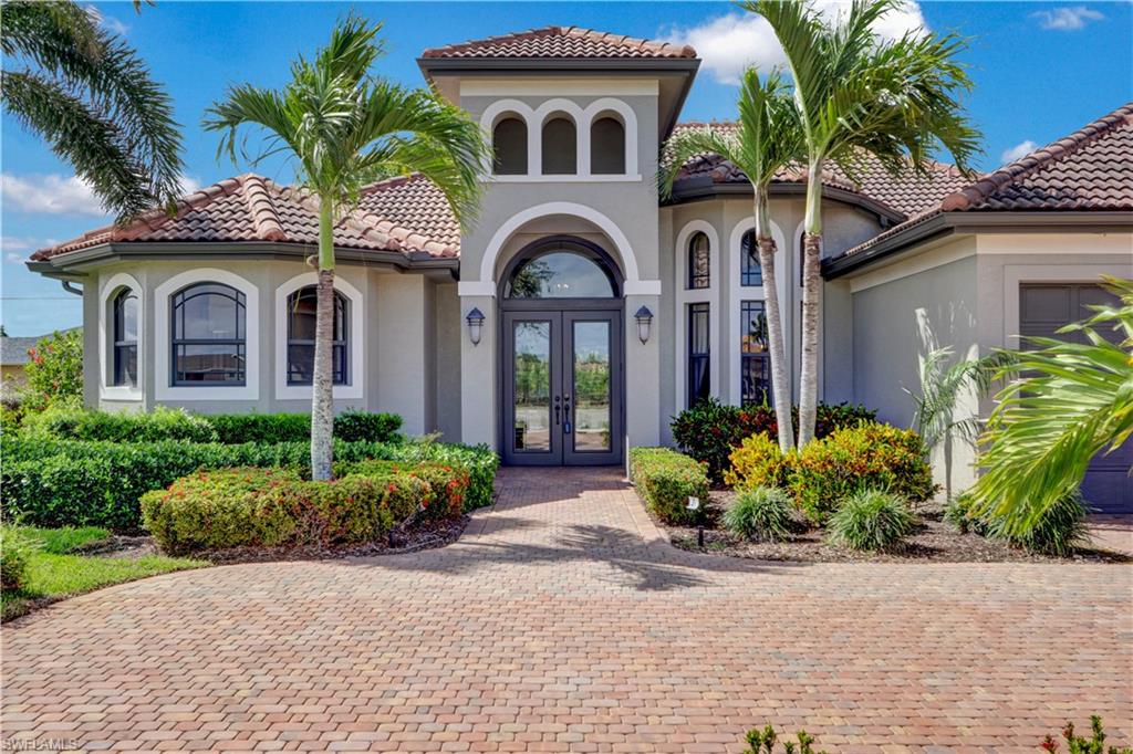 1406 Cape Coral Pkwy W Property Photo 2
