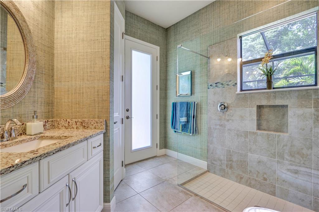 1406 Cape Coral Pkwy W Property Photo 17