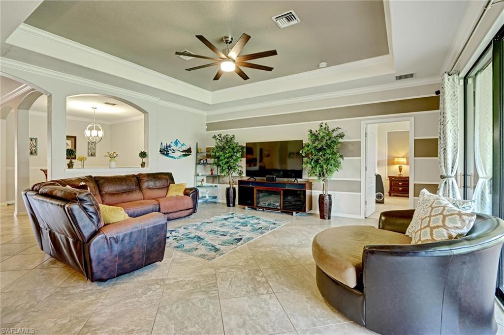 10783 Essex Square Blvd Property Photo 11