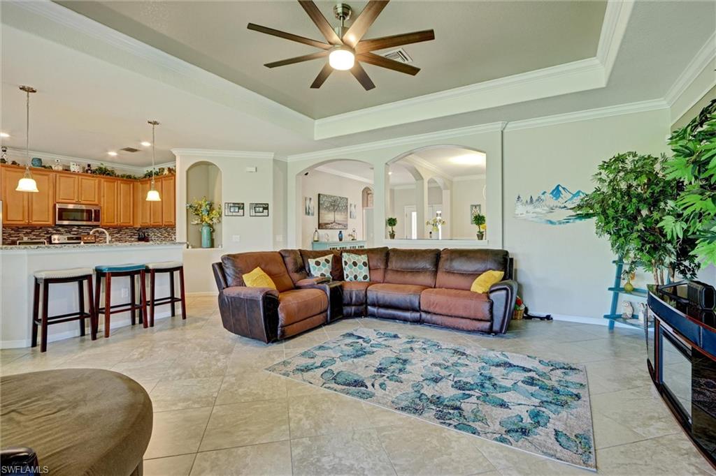 10783 Essex Square Blvd Property Photo 12