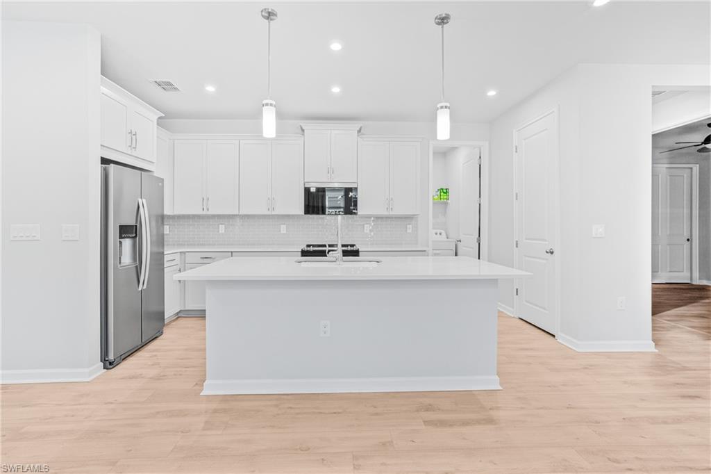 10295 Bonavie Cove Dr Property Photo 6