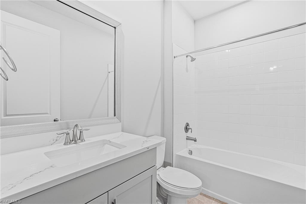 10295 Bonavie Cove Dr Property Photo 12