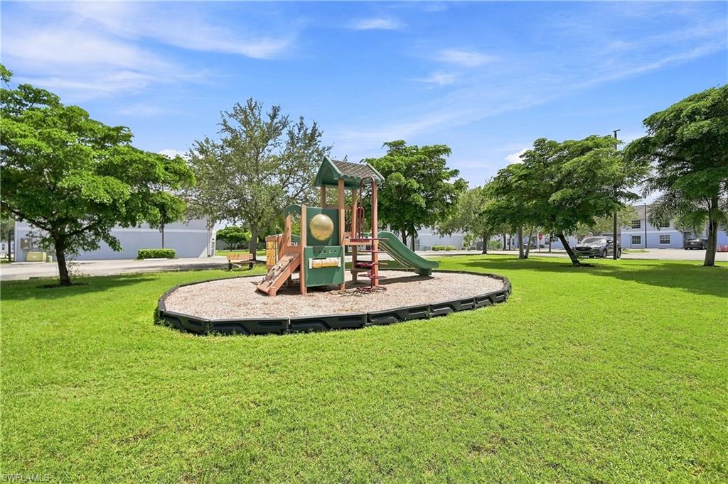 8423 Bernwood Cove Loop 410 Property Photo 22