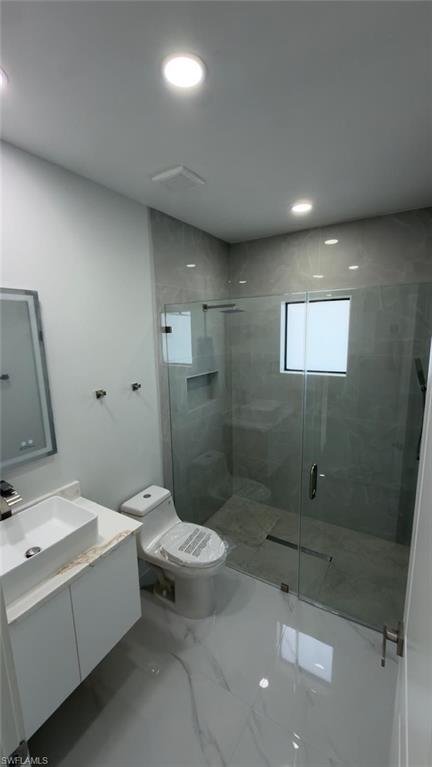 2924 Wallace Ave S 2926 Property Photo 11
