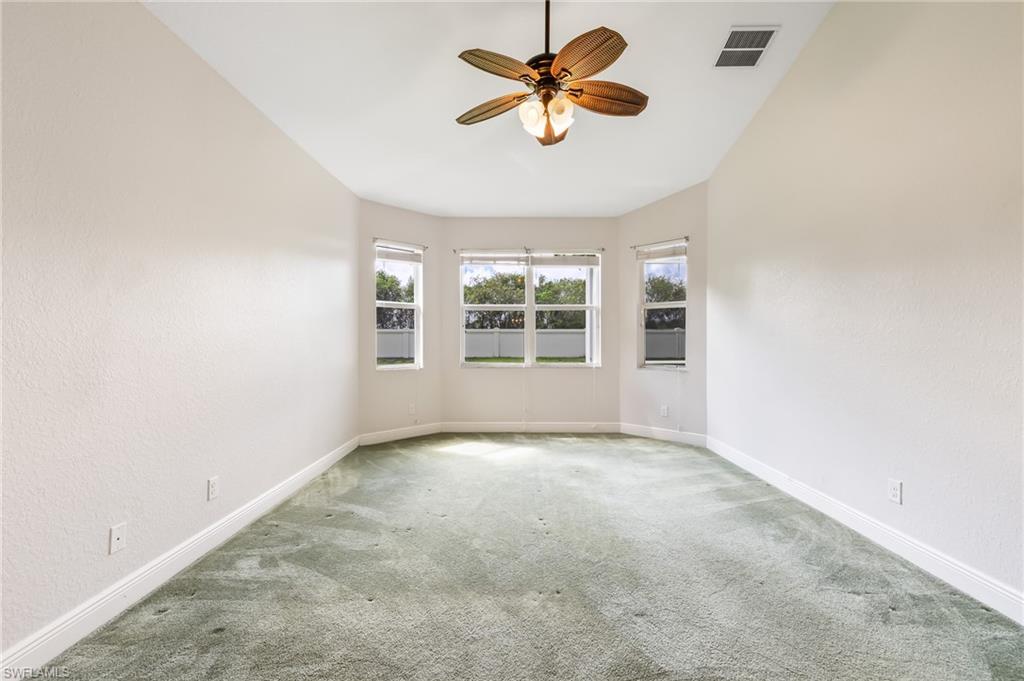 15376 Yellow Wood Dr Property Photo 15