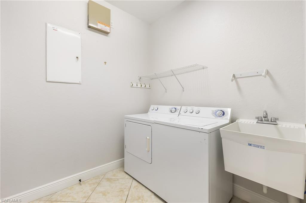 15376 Yellow Wood Dr Property Photo 21