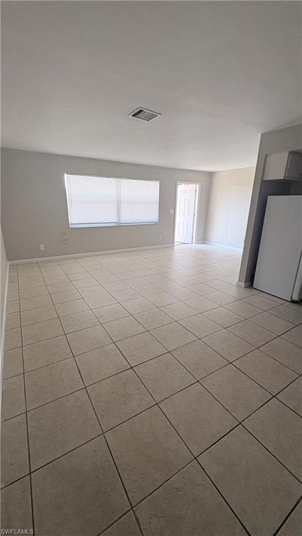 712 Karlov St Property Photo 3
