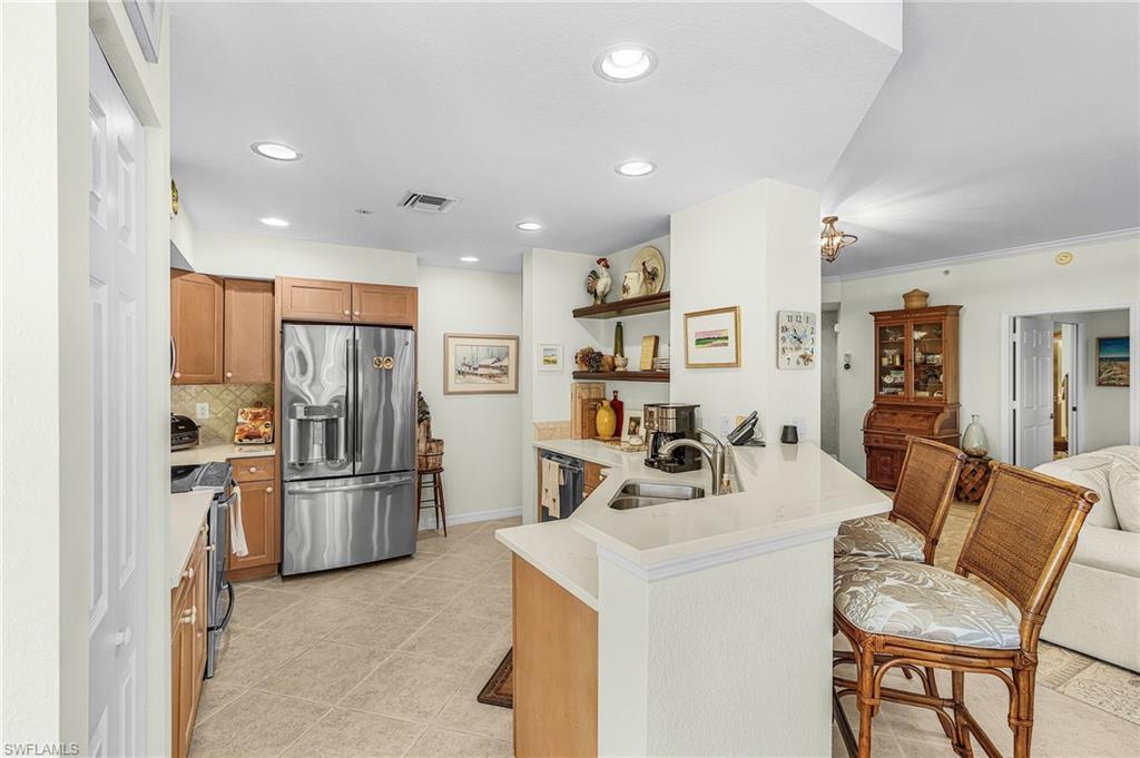 4141 Bay Beach Ln 456 Property Photo 11