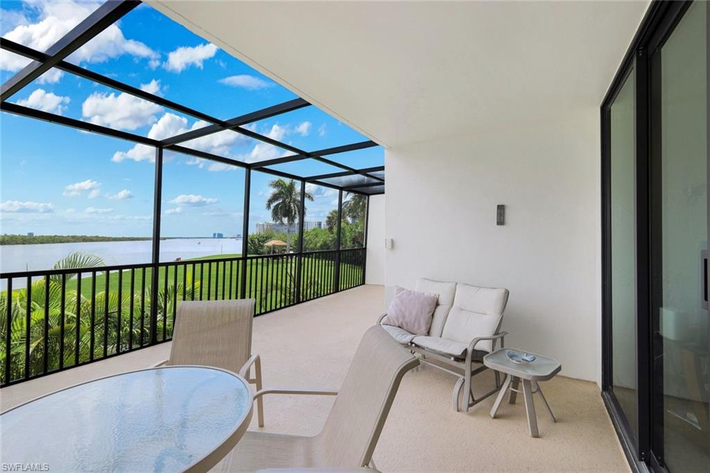 4253 Bay Beach Ln F1 Property Photo 8