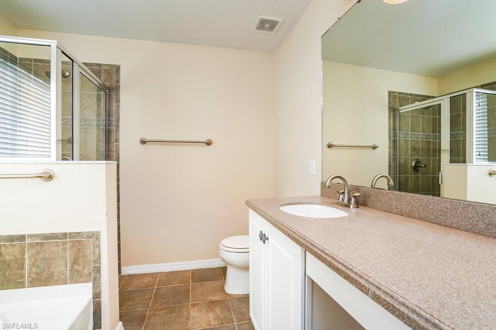 15130 Piping Plover Ct 101 Property Photo 10