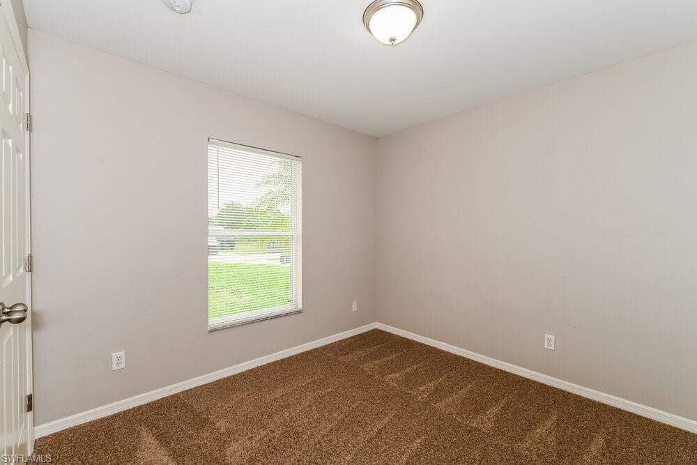 736 Jack Ave S Property Photo 14