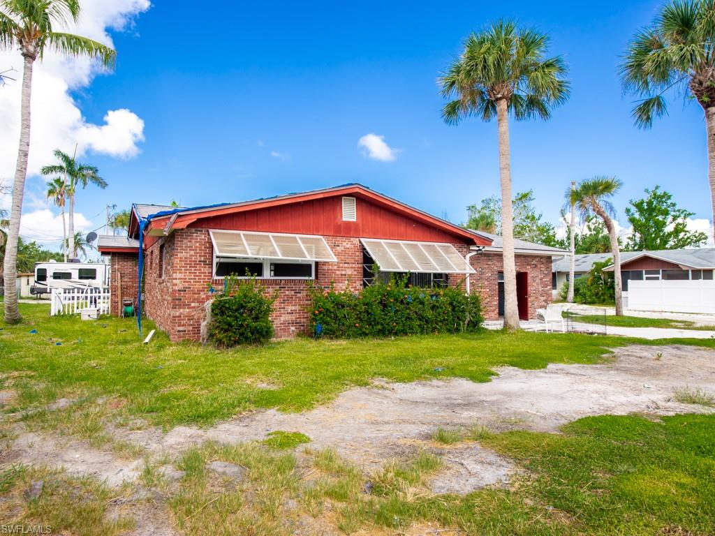 1450-1460 Court Pl Property Photo 12