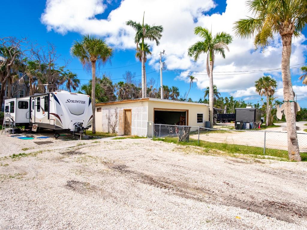 1450-1460 Court Pl Property Photo 27