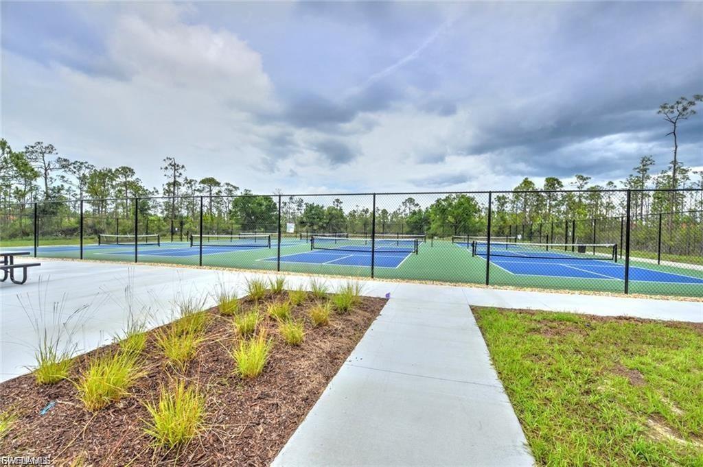 20276 Camino Torcido Loop Property Photo 25