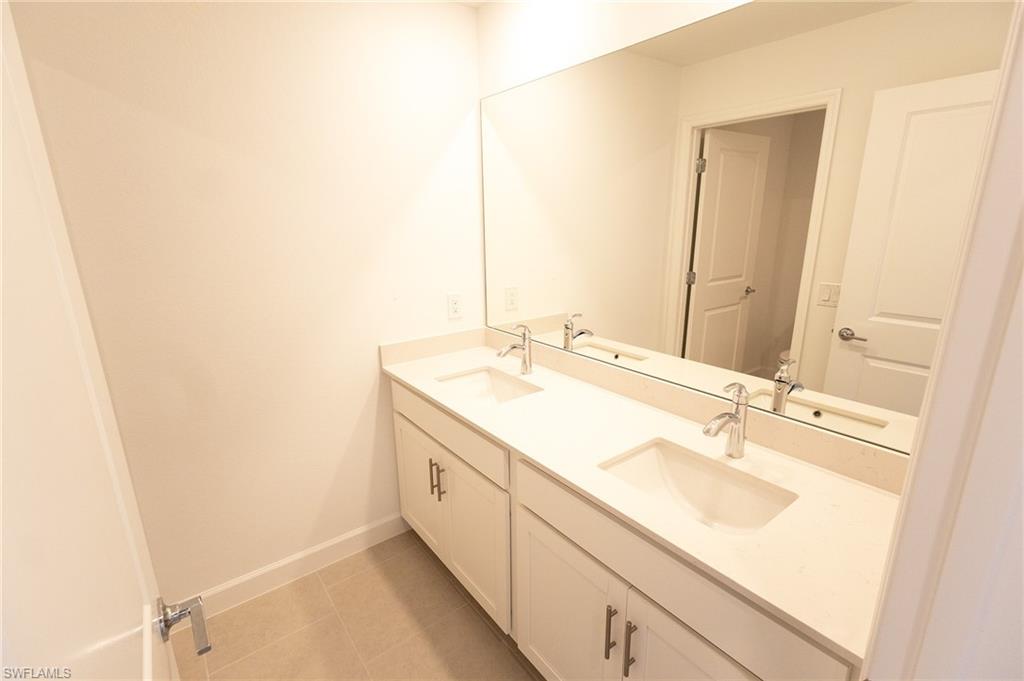 45084 Pipevine Cir Property Photo 27