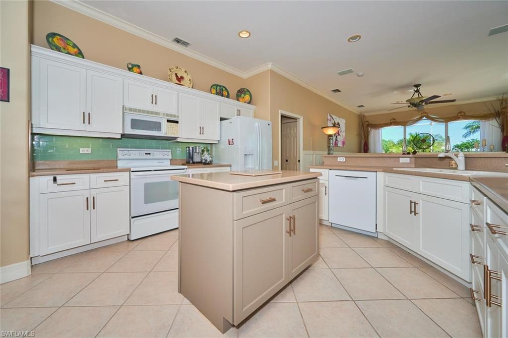 16223 Edgemont Dr Property Photo 22