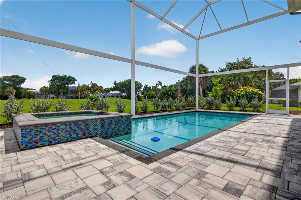 1272 Par View Dr Property Photo 47