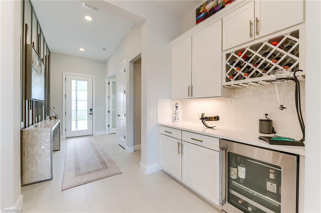 20180 Millrun Dr Property Photo 4