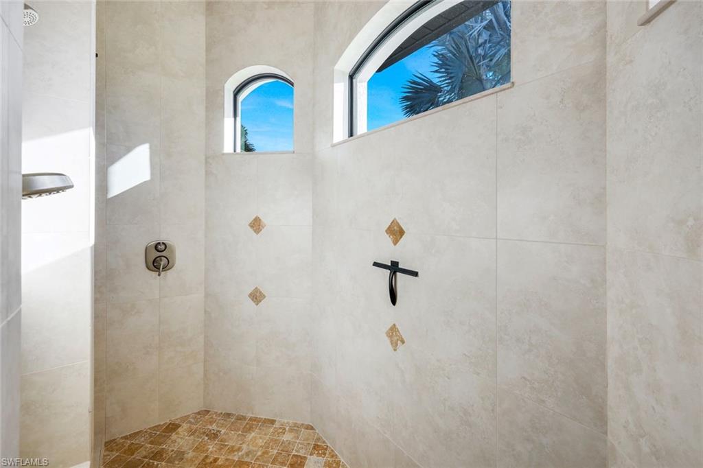 11899 King James Ct Property Photo 25