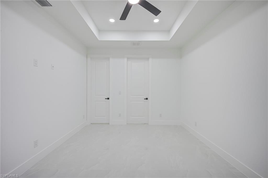1222 Earnest St E Property Photo 16