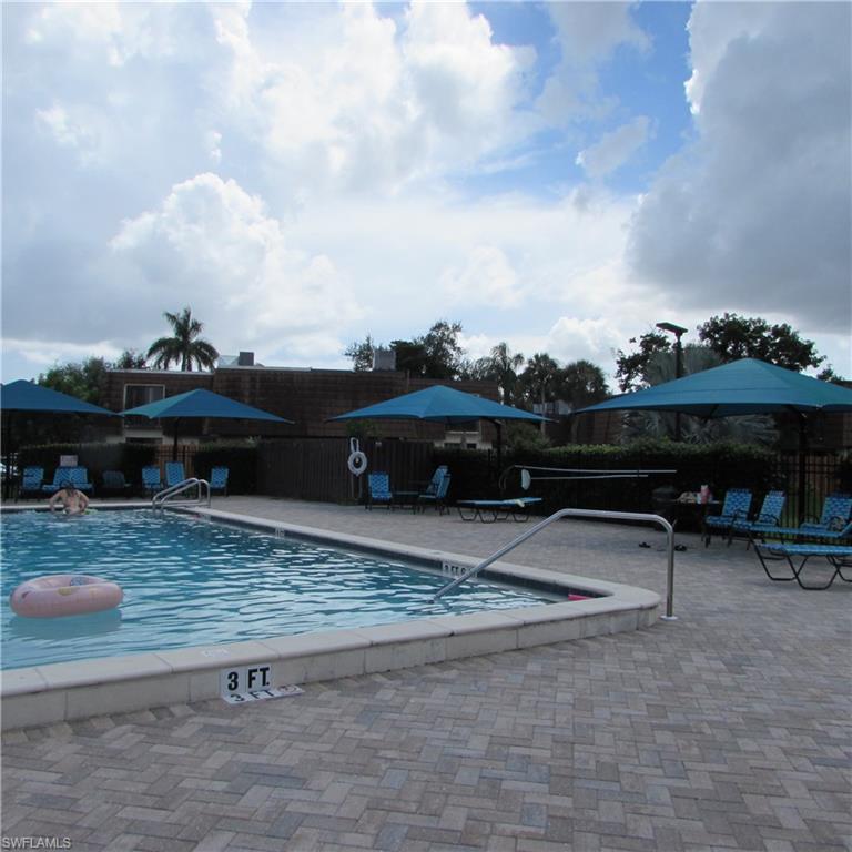 1442 Park Shore Cir 1 Property Photo 33