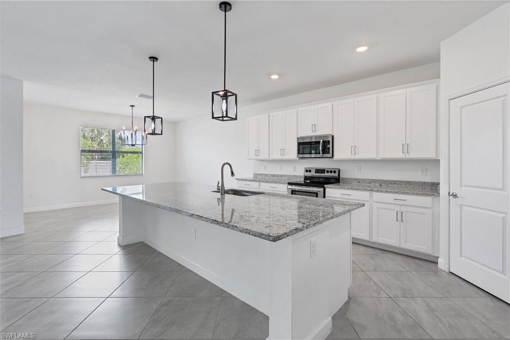 11368 Canopy Loop Property Photo 10