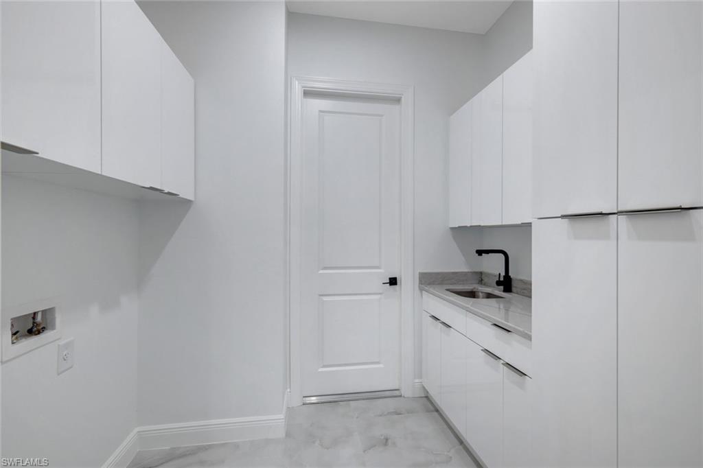 215 Sw 37th Ln Property Photo 27