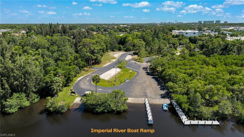 27400 Arroyal Rd Property Photo 13