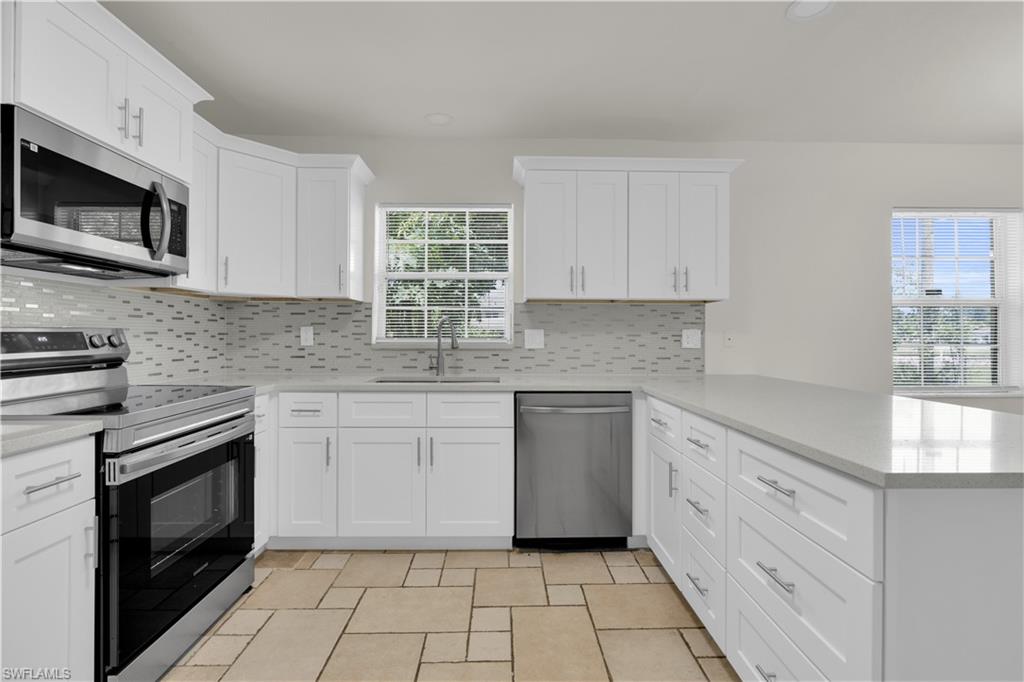 4301 New St Property Photo 2