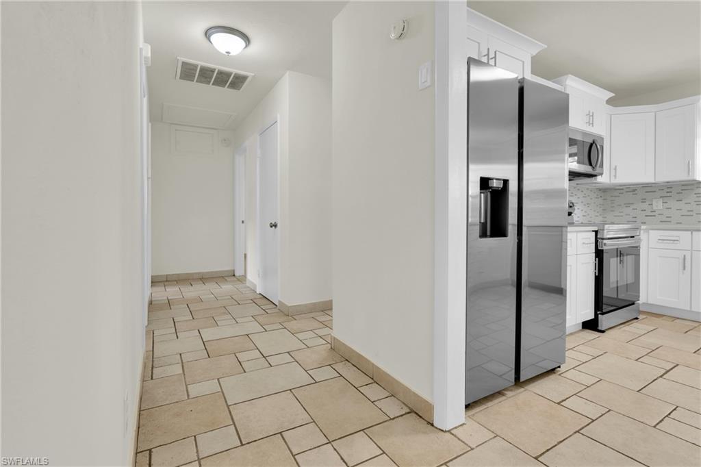 4301 New St Property Photo 7