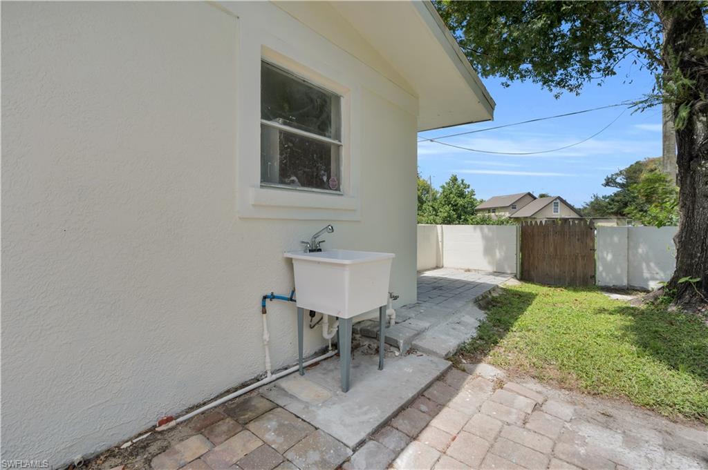 4301 New St Property Photo 26