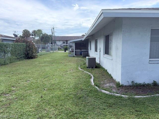 1017 Se 39th Ter Property Photo 4