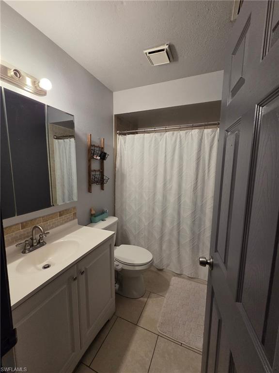 1024/1026 Ne 8th Pl Property Photo 13
