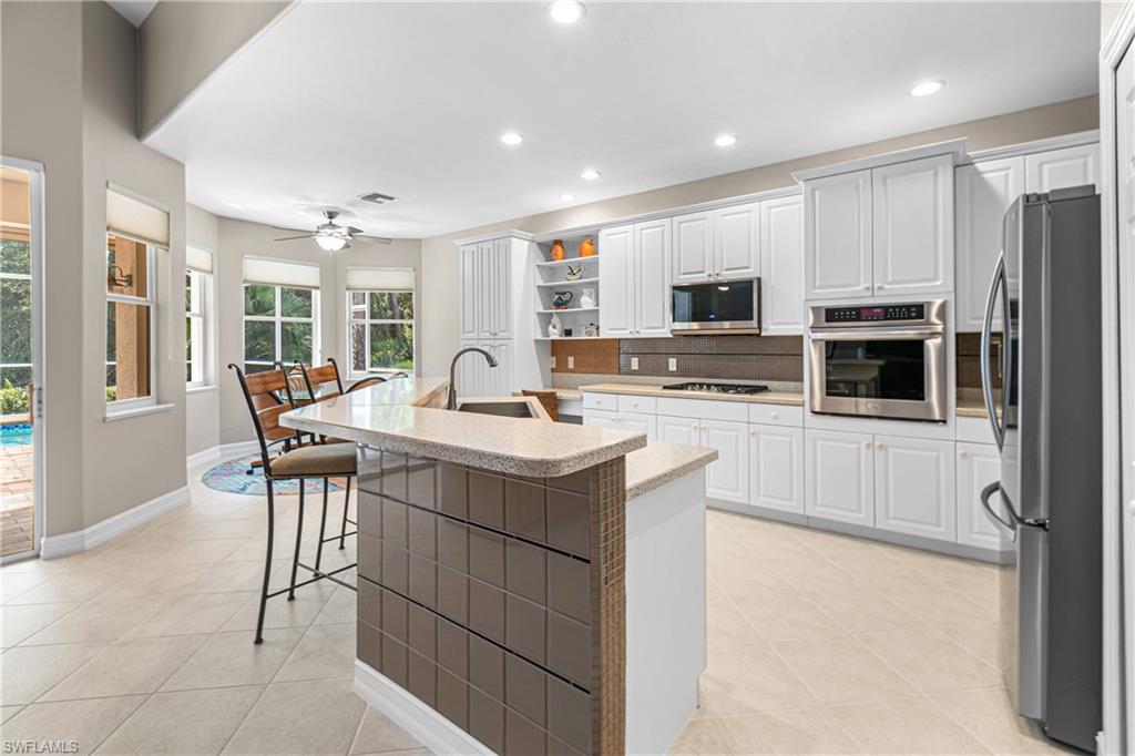 10512 Bella Vista Dr Property Photo 11