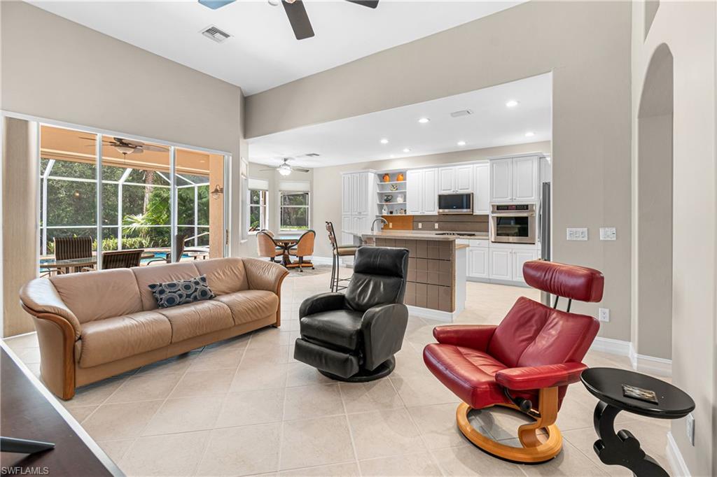 10512 Bella Vista Dr Property Photo 20