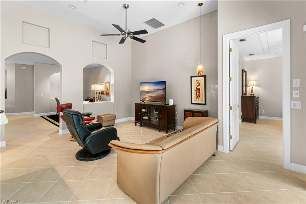 10512 Bella Vista Dr Property Photo 21