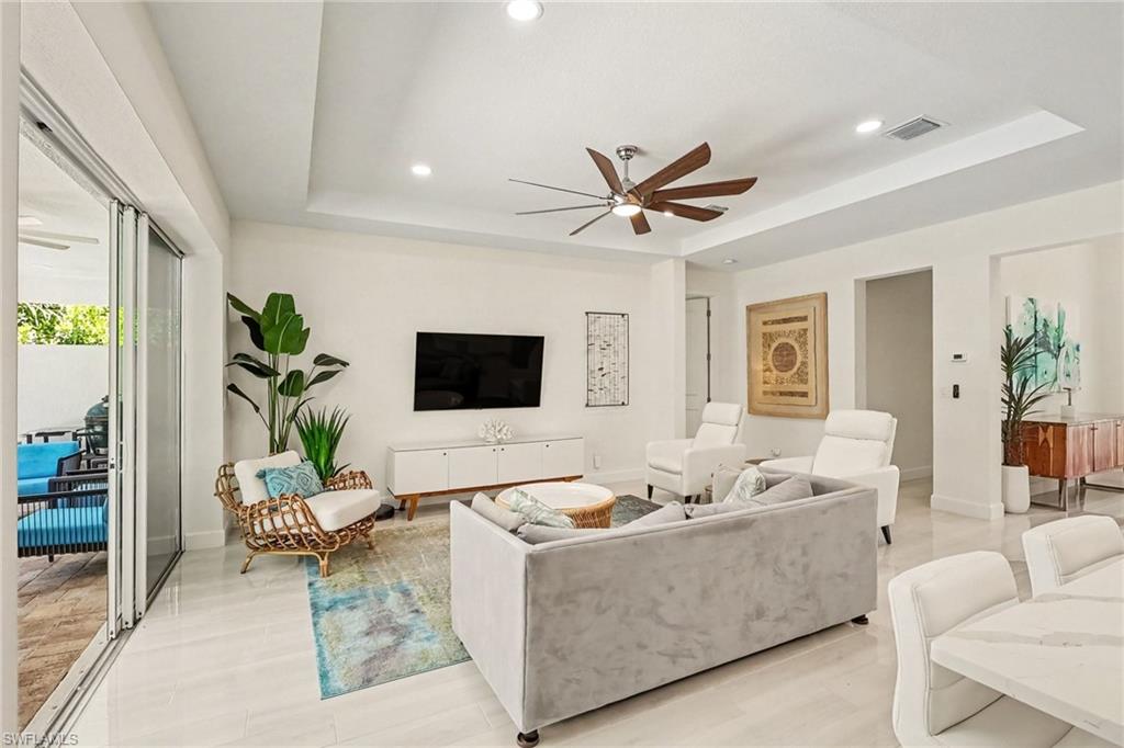 15981 Chance Way Property Photo 8
